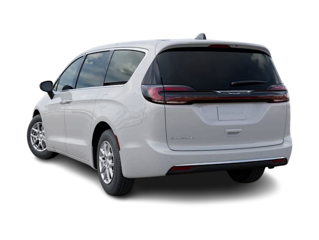 Thumbnail: 2027 Chrysler Pacifica - 4
