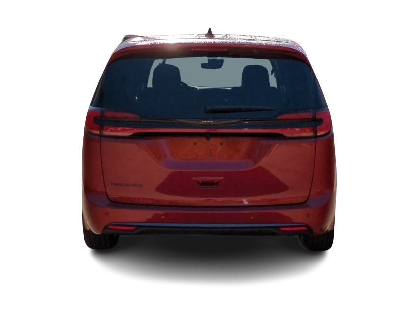 Thumbnail: 2026 Chrysler Pacifica - 5