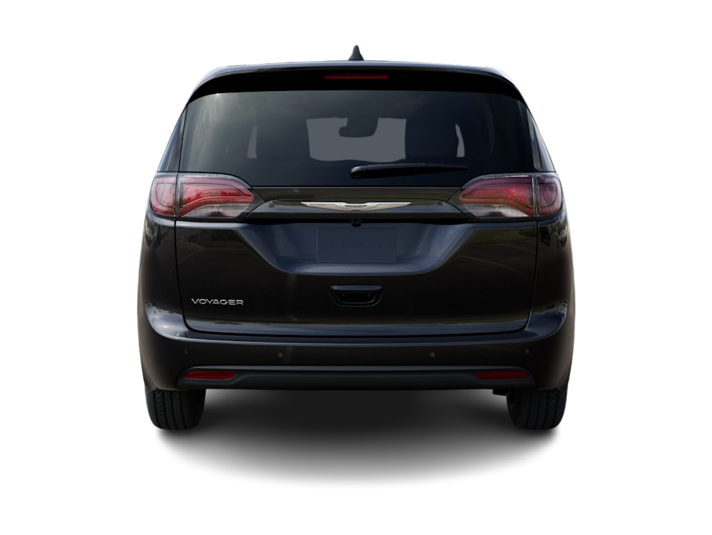 Thumbnail: 2026 Chrysler Voyager - 13
