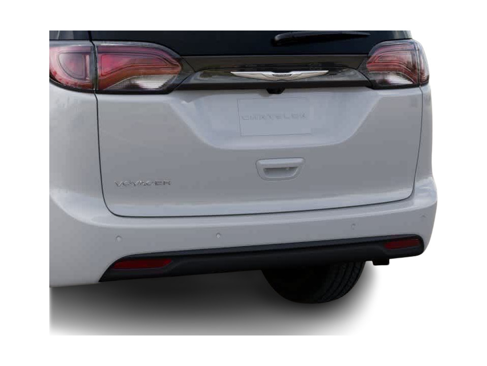 Thumbnail: 2026 Chrysler Voyager - 13