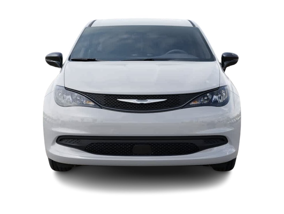 Thumbnail: 2026 Chrysler Voyager - 6