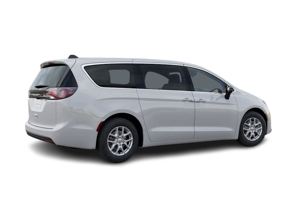 Thumbnail: 2026 Chrysler Voyager - 14