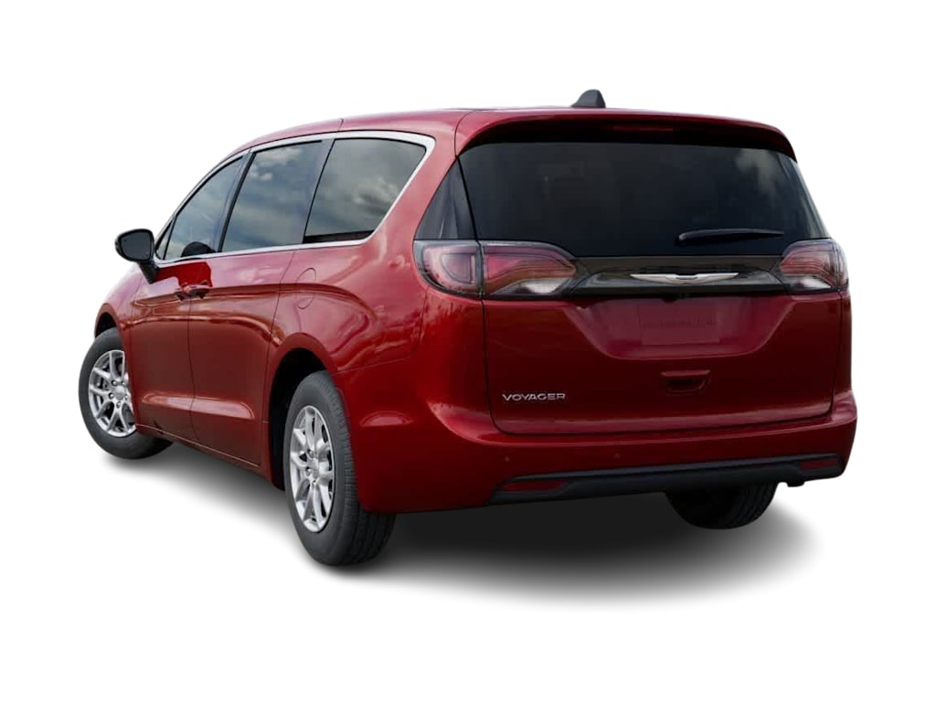 Thumbnail: 2026 Chrysler Voyager - 4