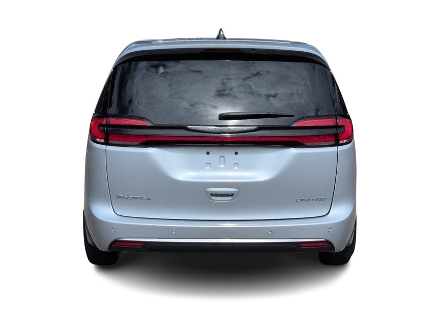 Thumbnail: 2024 Chrysler Pacifica - 5