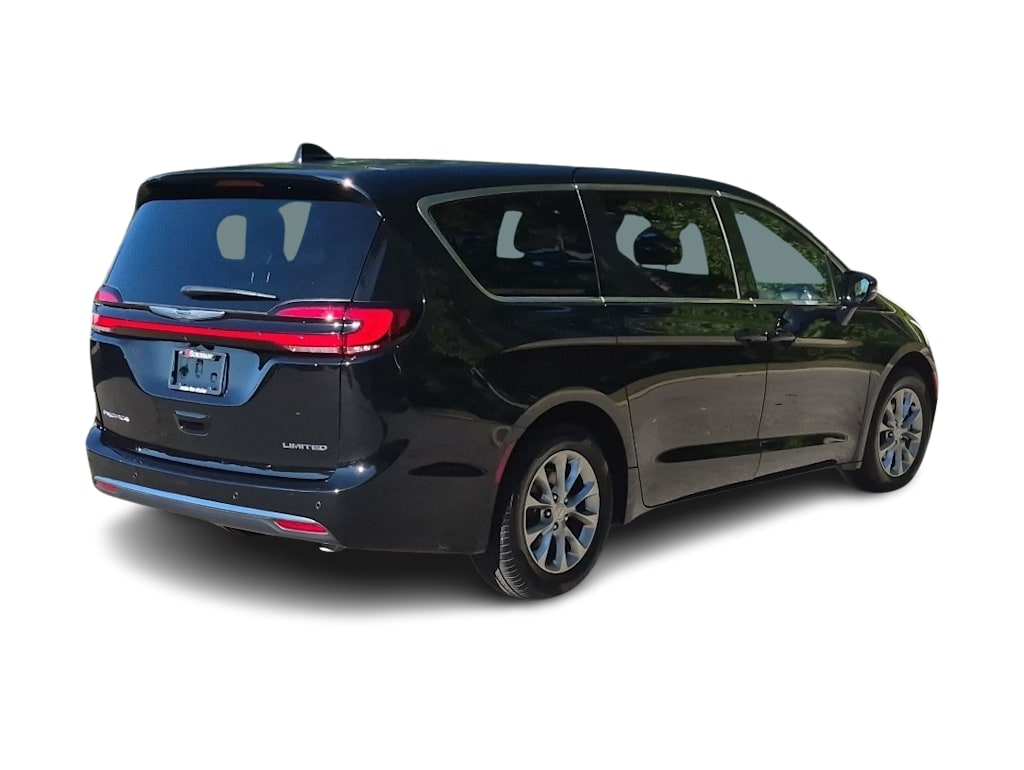 Thumbnail: 2026 Chrysler Pacifica - 20