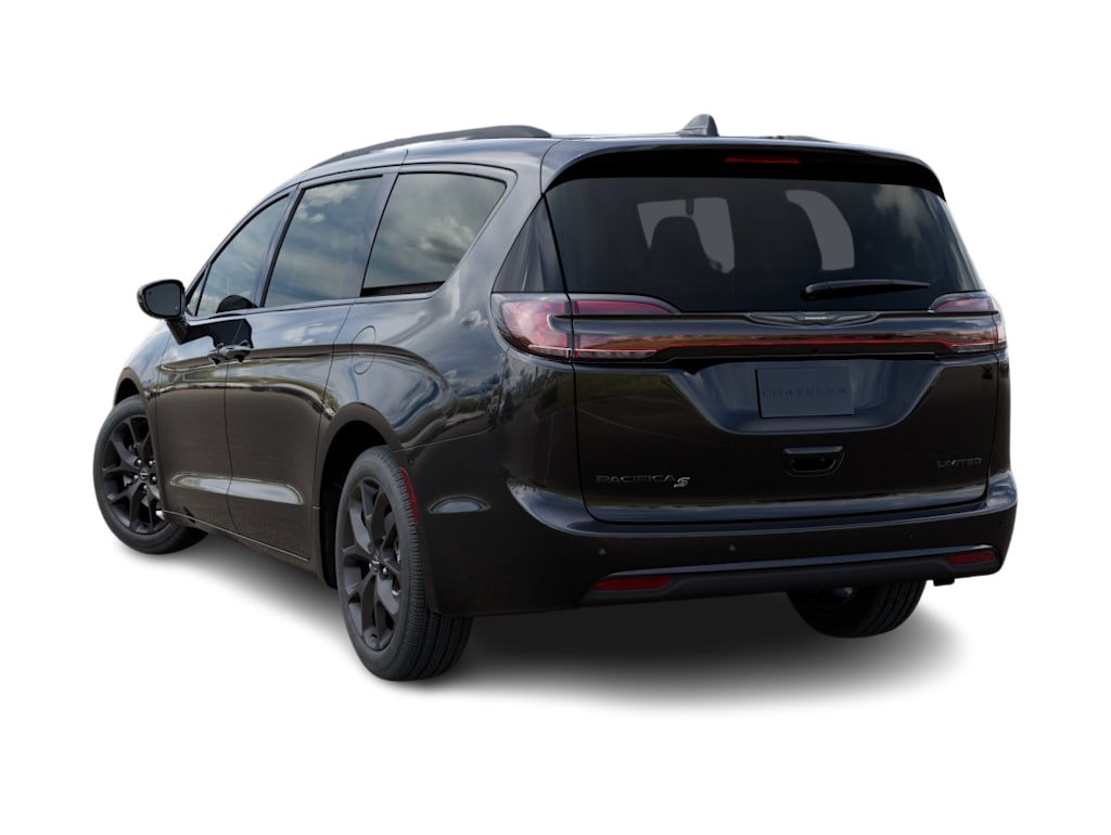 Thumbnail: 2026 Chrysler Pacifica - 5