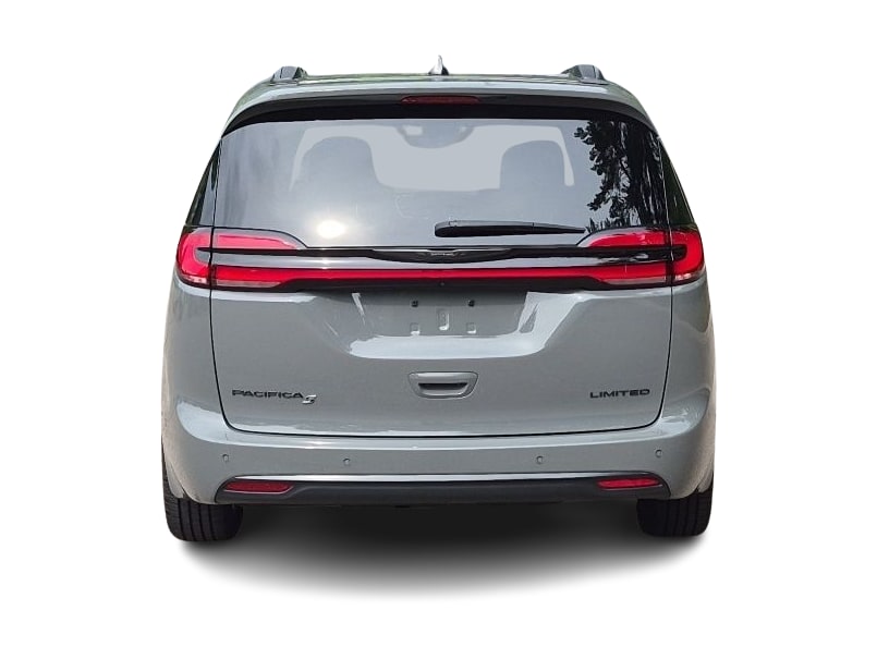 Thumbnail: 2023 Chrysler Pacifica - 5