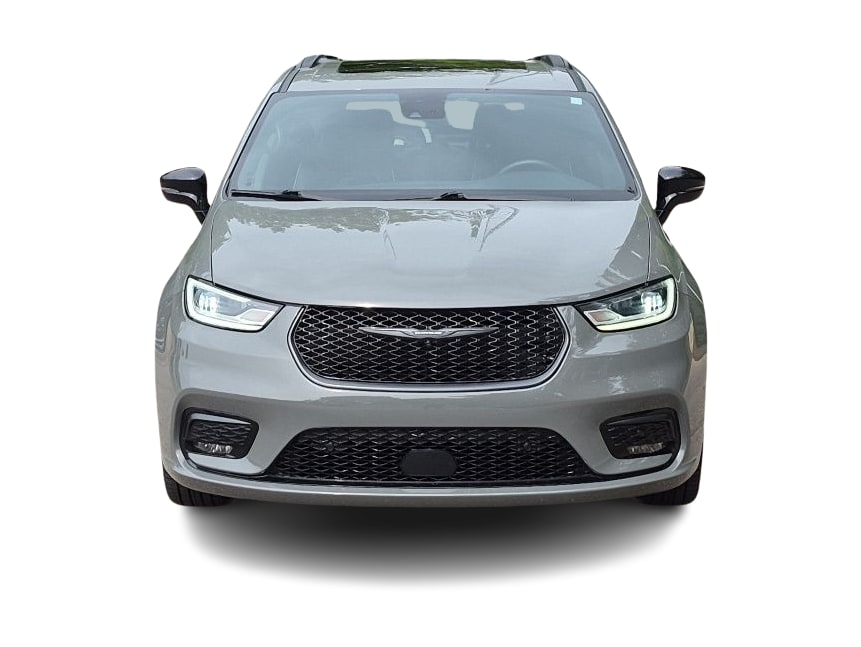 Thumbnail: 2023 Chrysler Pacifica - 6