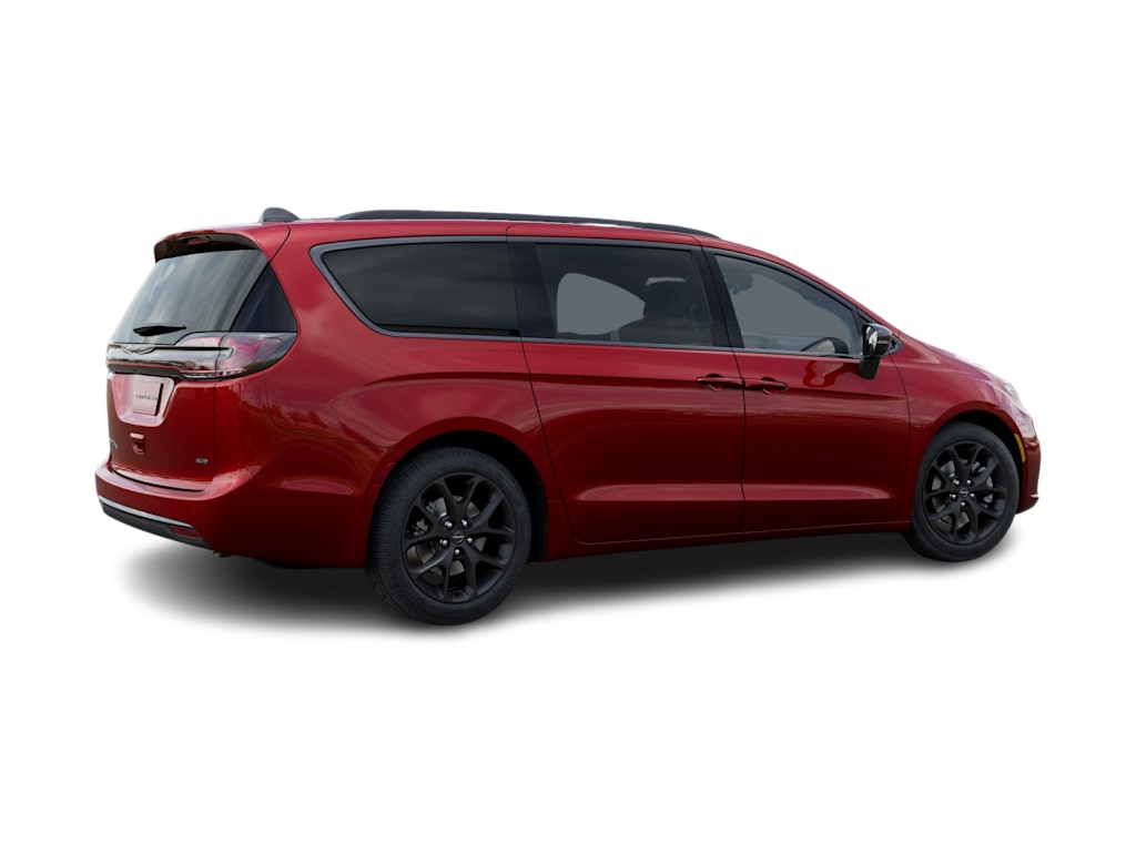 Thumbnail: 2026 Chrysler Pacifica - 14