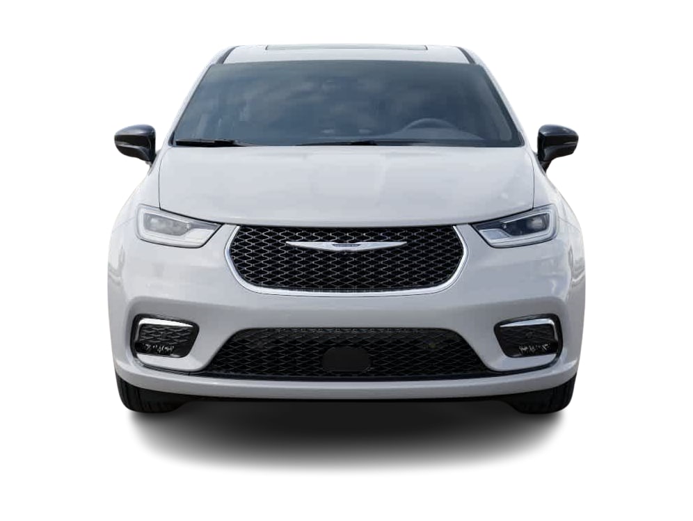 Thumbnail: 2026 Chrysler Pacifica - 5