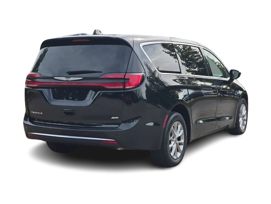 Thumbnail: 2024 Chrysler Pacifica - 21
