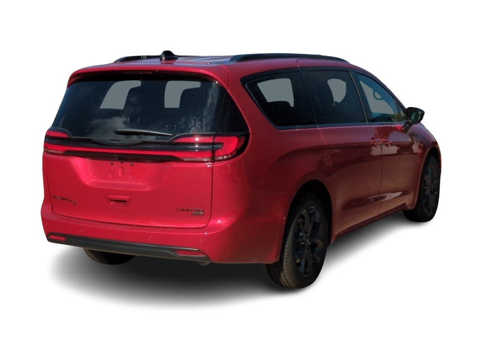 Thumbnail: 2026 Chrysler Pacifica - 22