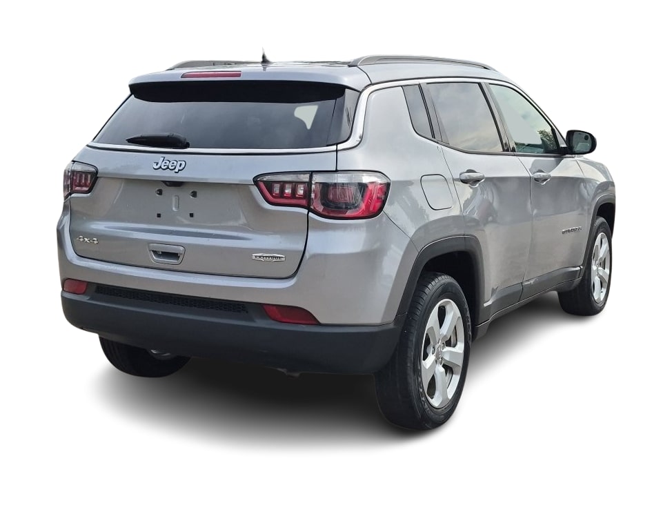 Thumbnail: 2018 Jeep Compass - 23