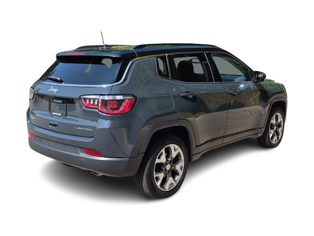 Thumbnail: 2018 Jeep Compass - 21