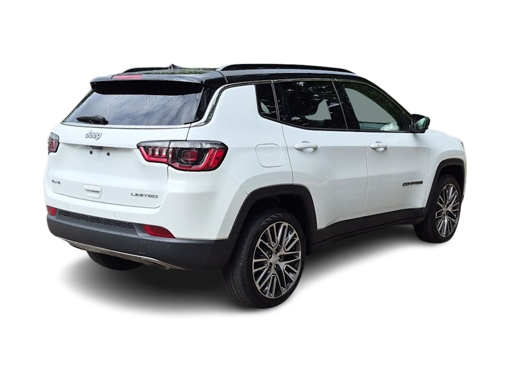 Thumbnail: 2023 Jeep Compass - 23