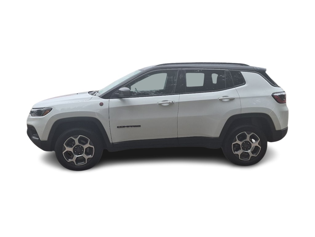 Thumbnail: 2022 Jeep Compass - 21