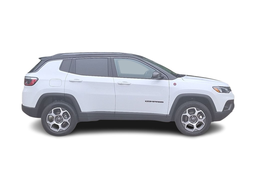 Thumbnail: 2022 Jeep Compass - 23