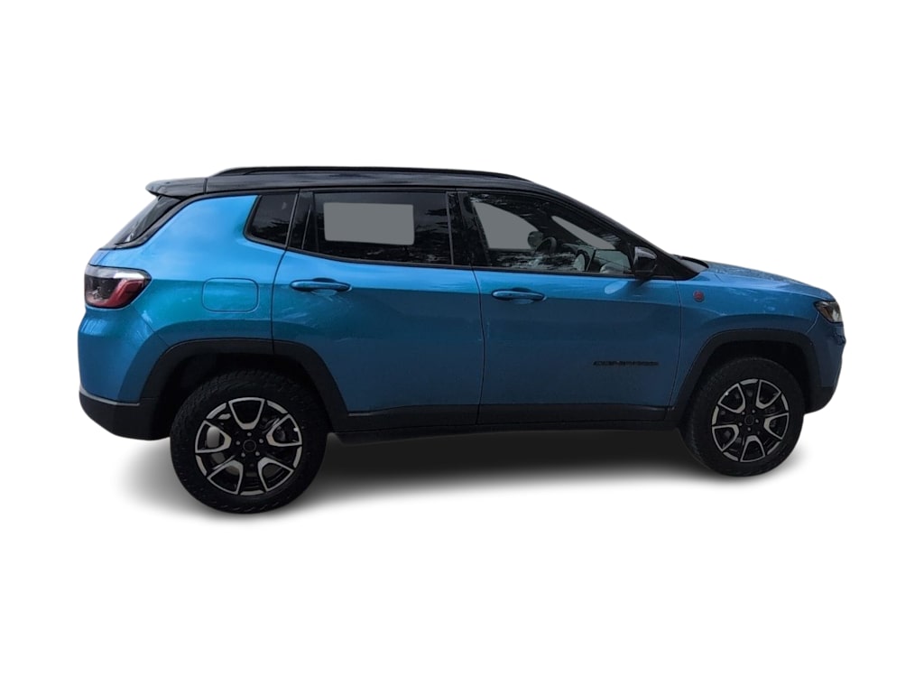 Thumbnail: 2025 Jeep Compass - 24