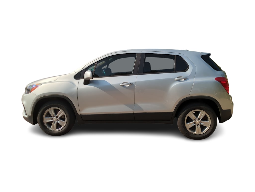 Thumbnail: 2019 Chevrolet Trax - 3