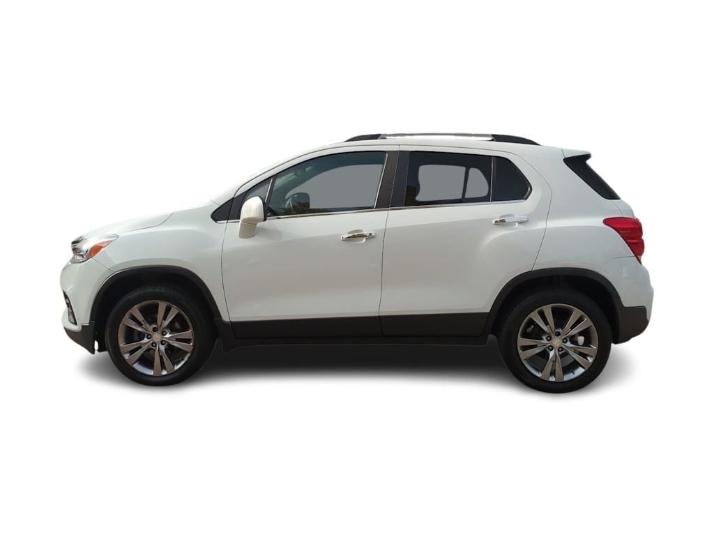 Thumbnail: 2019 Chevrolet Trax - 3