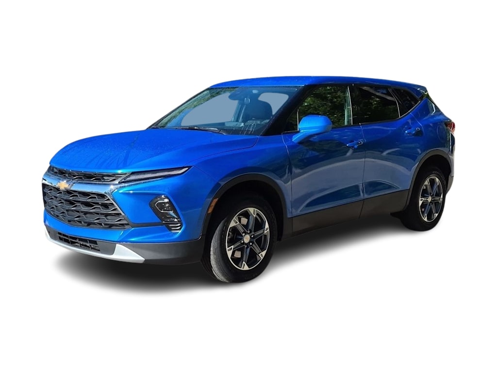 Thumbnail: 2026 Chevrolet Blazer - 21