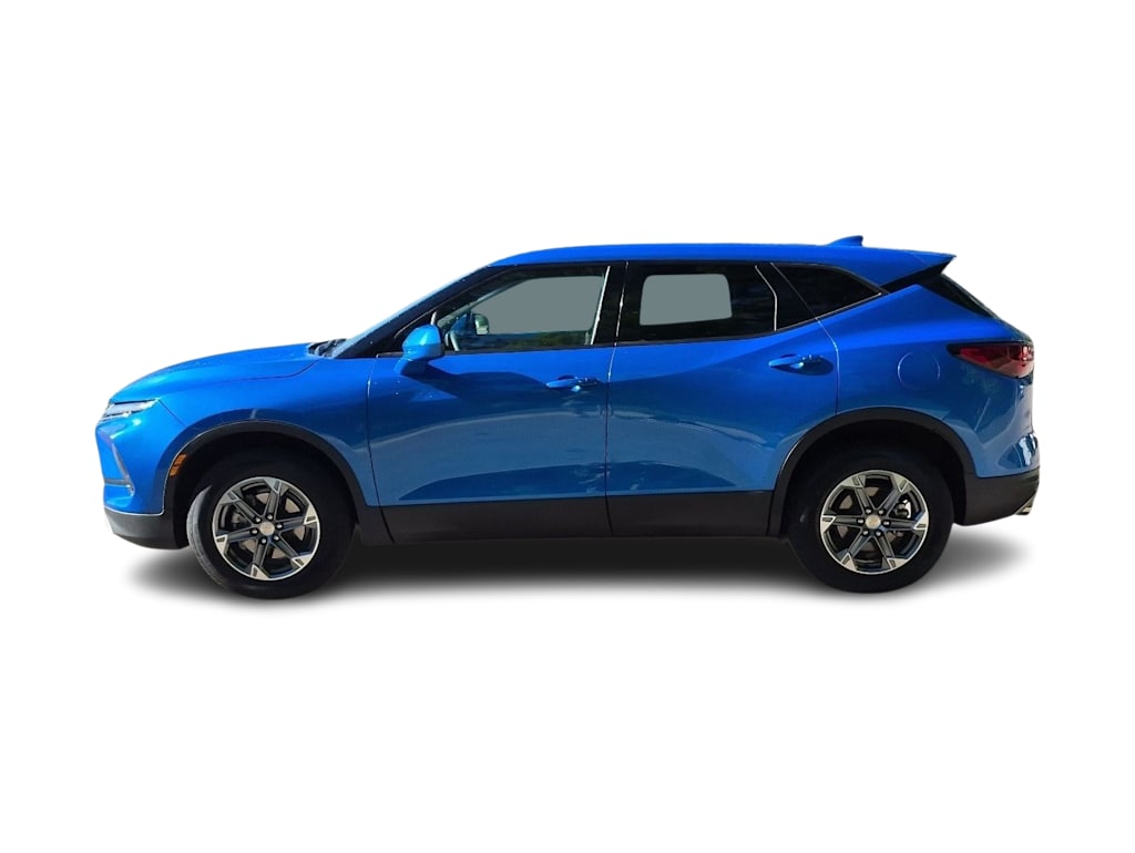 Thumbnail: 2026 Chevrolet Blazer - 3
