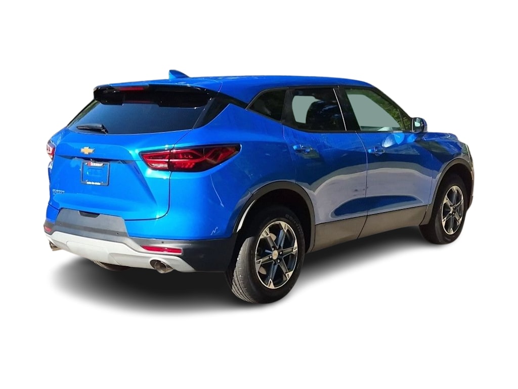 Thumbnail: 2026 Chevrolet Blazer - 22