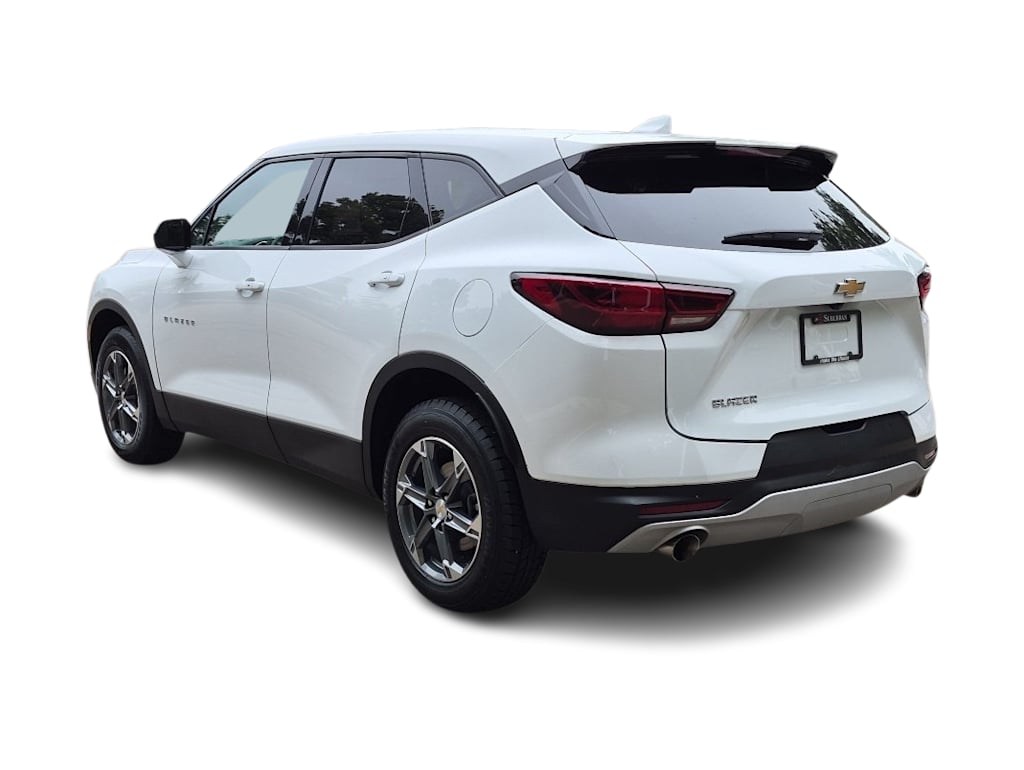 Thumbnail: 2025 Chevrolet Blazer - 4