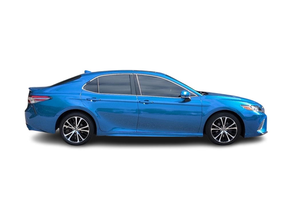 Thumbnail: 2019 Toyota Camry - 25