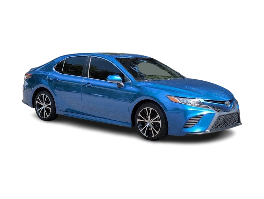 Thumbnail: 2019 Toyota Camry - 21