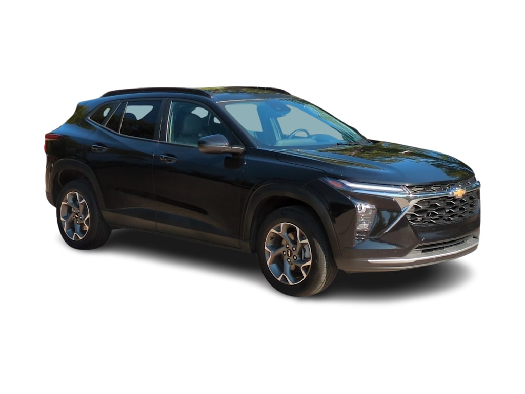 Thumbnail: 2024 Chevrolet Trax - 21