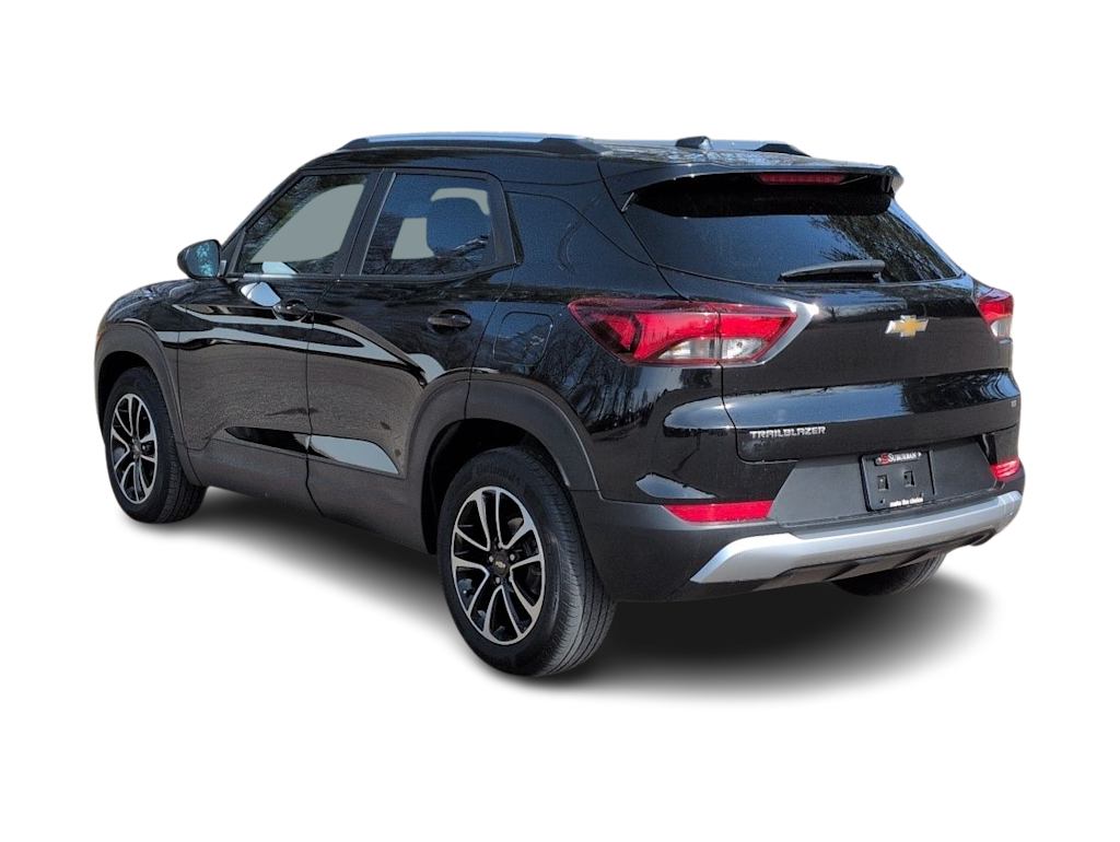 Thumbnail: 2024 Chevrolet TrailBlazer - 4