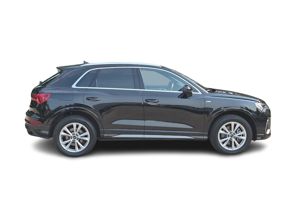 Thumbnail: 2025 Audi Q3 - 23