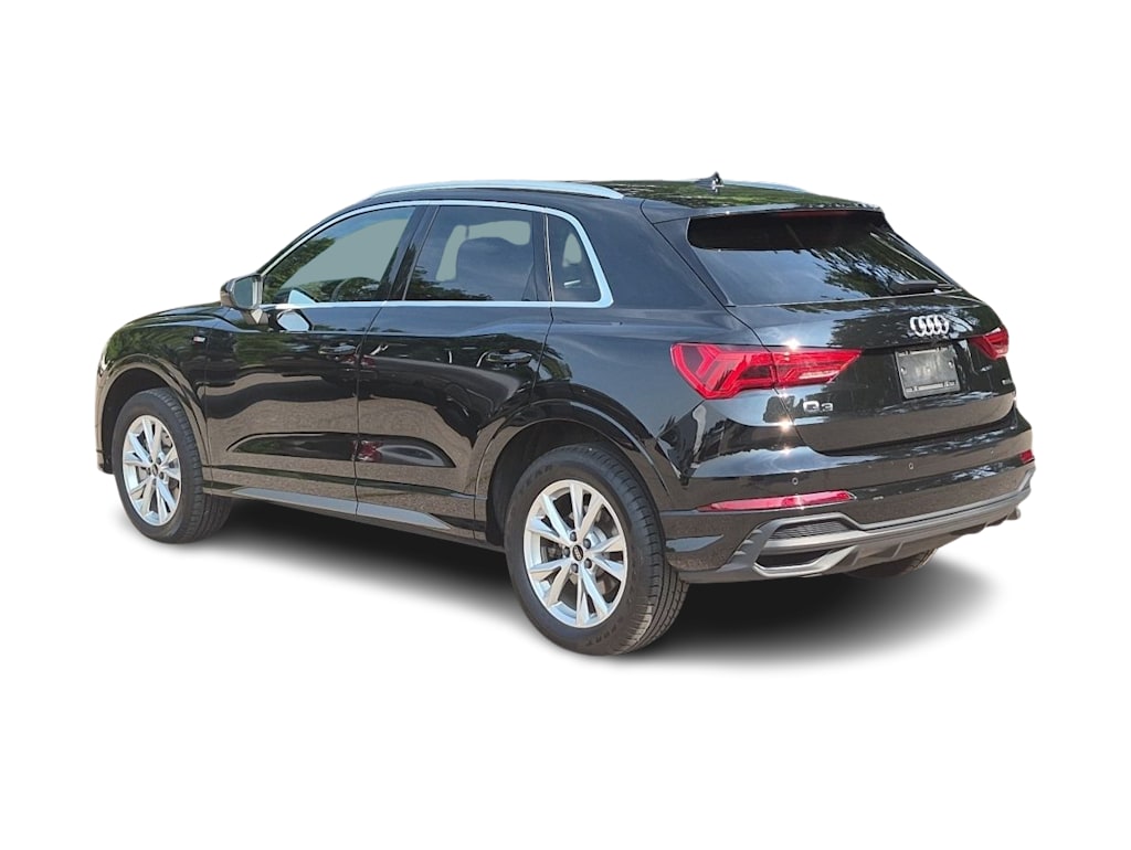 Thumbnail: 2025 Audi Q3 - 4