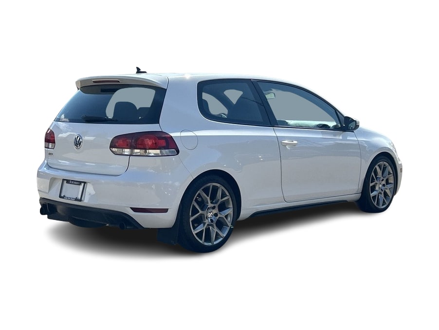 Thumbnail: 2013 Volkswagen Golf - 17