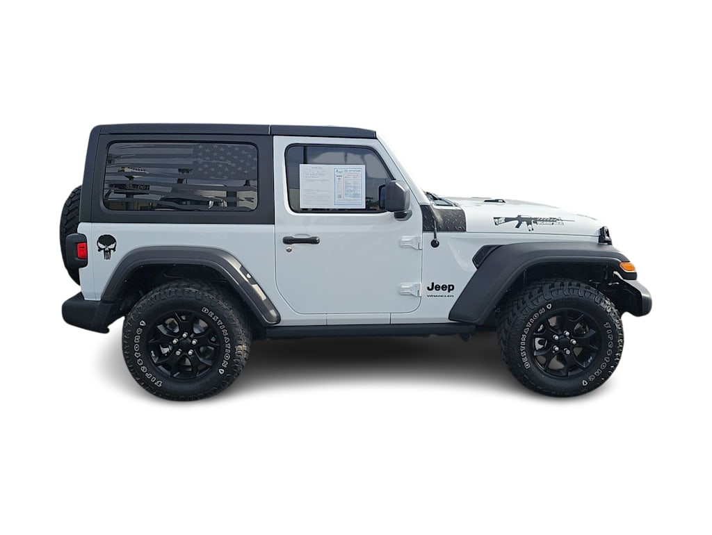 Thumbnail: 2022 Jeep Wrangler - 23