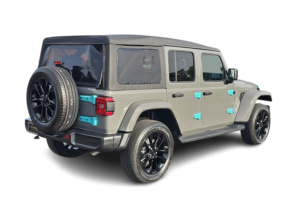 Thumbnail: 2021 Jeep Wrangler - 22