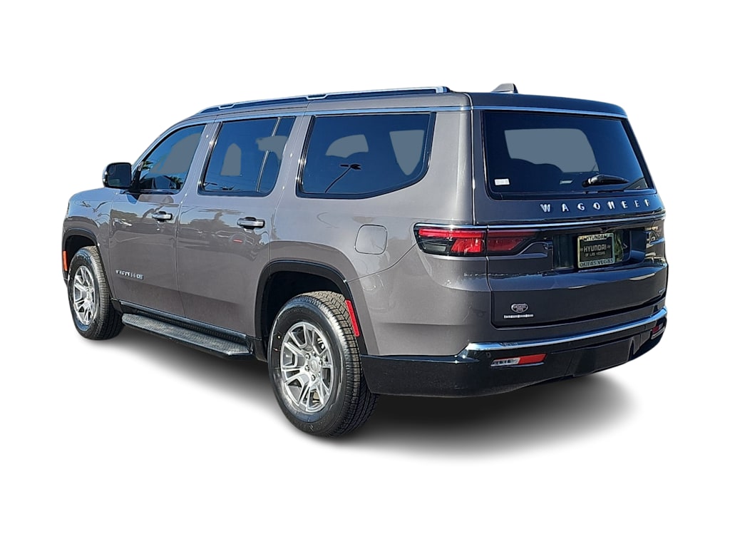 Thumbnail: 2022 Jeep Wagoneer - 4