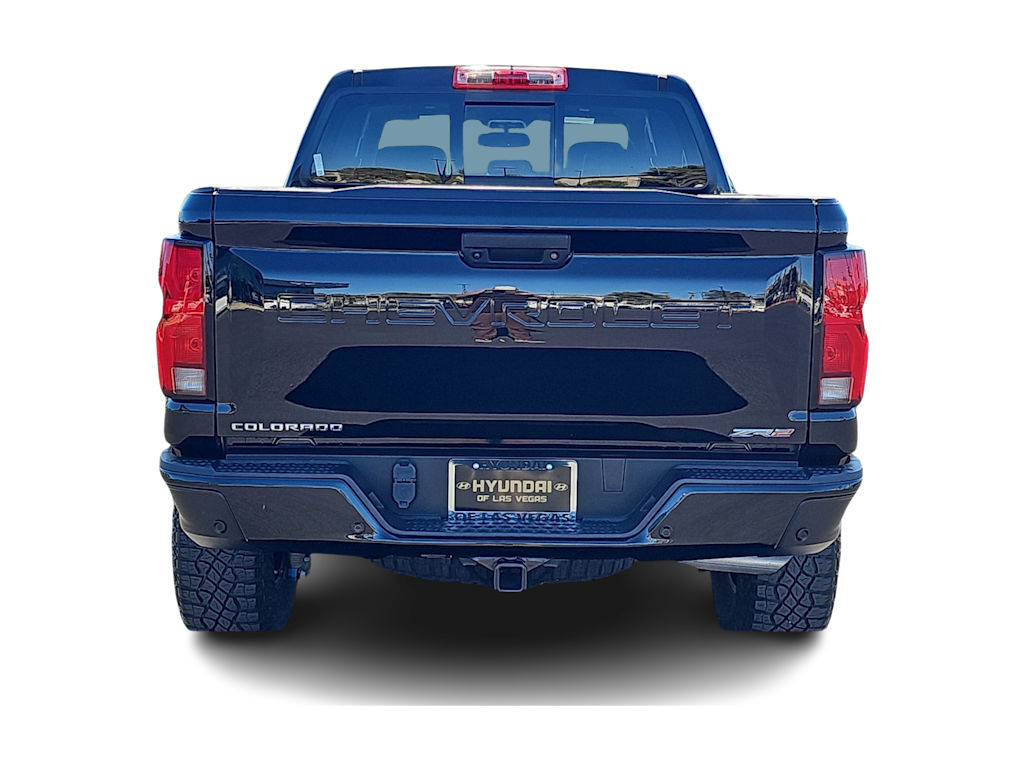 Thumbnail: 2023 Chevrolet Colorado - 5