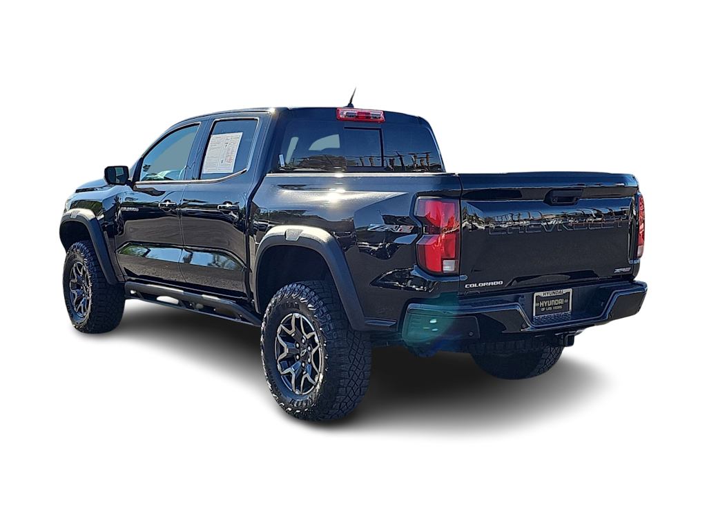Thumbnail: 2023 Chevrolet Colorado - 4