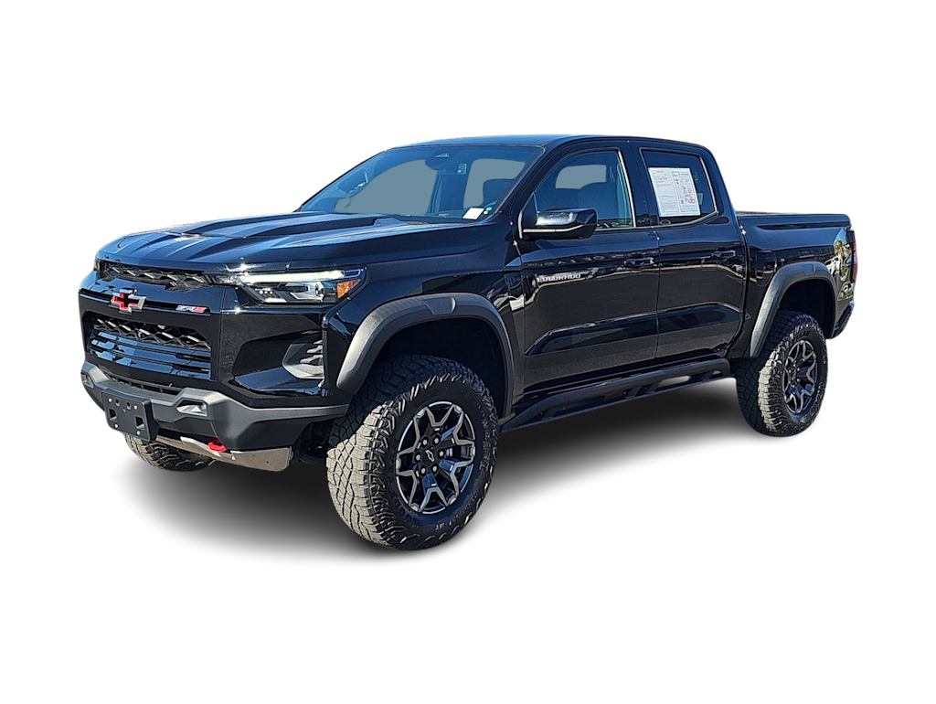 Thumbnail: 2023 Chevrolet Colorado - 19