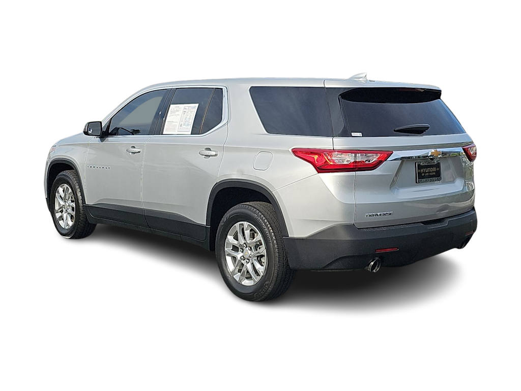 Thumbnail: 2021 Chevrolet Traverse - 4
