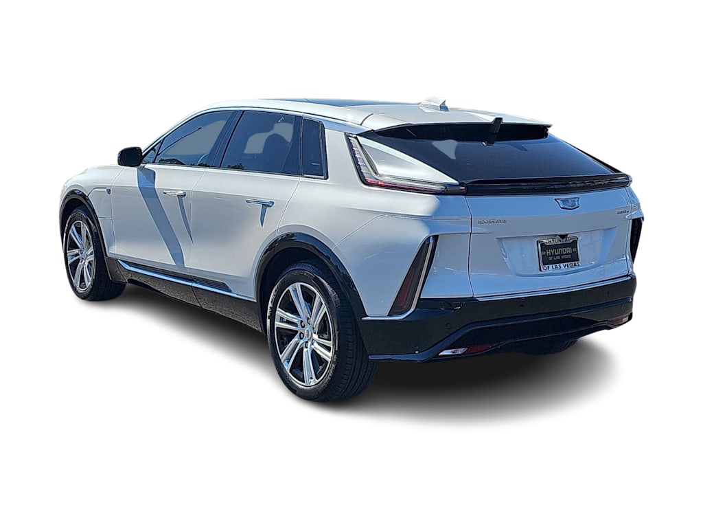 Thumbnail: 2024 Cadillac Lyriq - 4