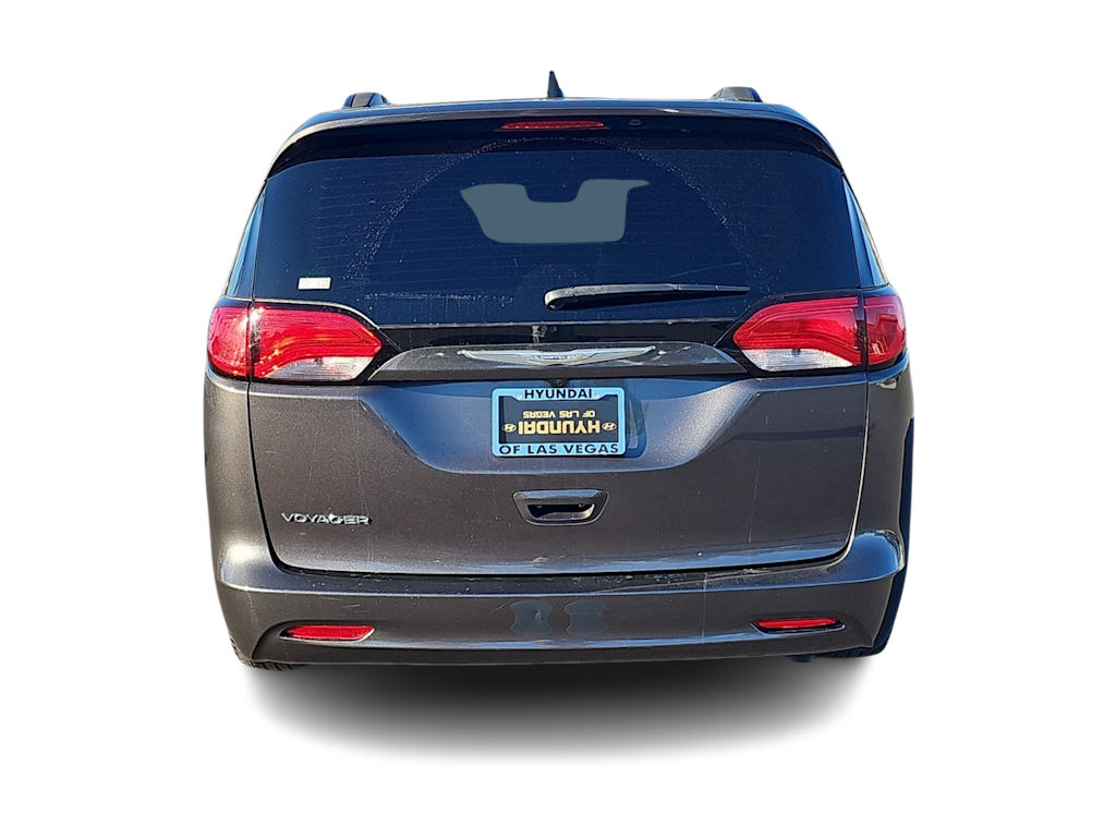 Thumbnail: 2021 Chrysler Voyager - 5