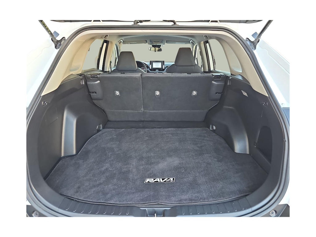 Thumbnail: 2019 Toyota RAV4 - 18