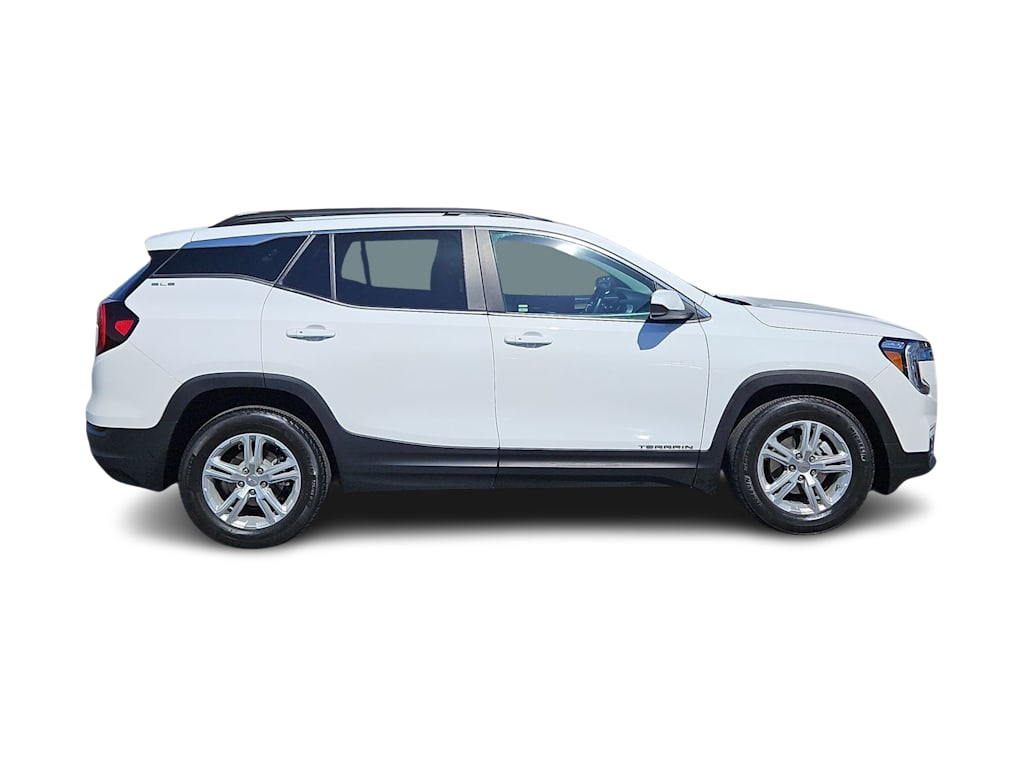 Thumbnail: 2022 GMC Terrain - 22