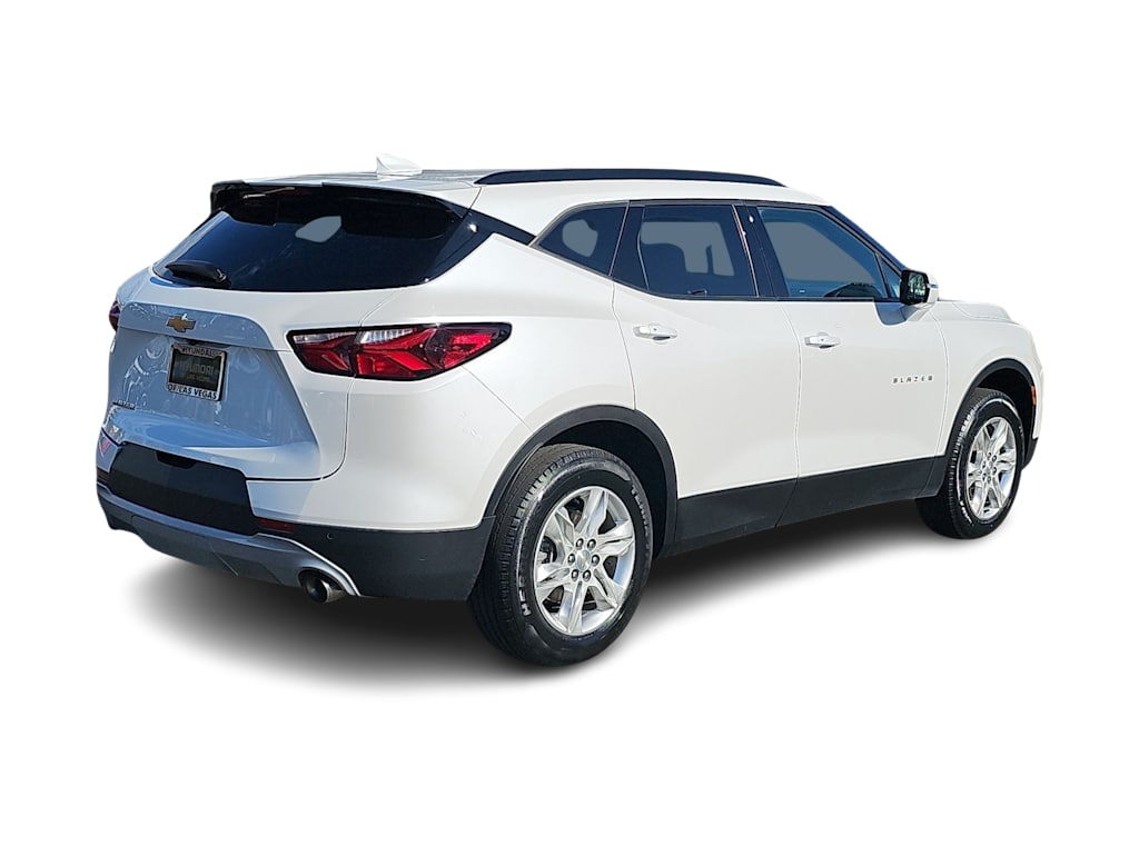 Thumbnail: 2021 Chevrolet Blazer - 21