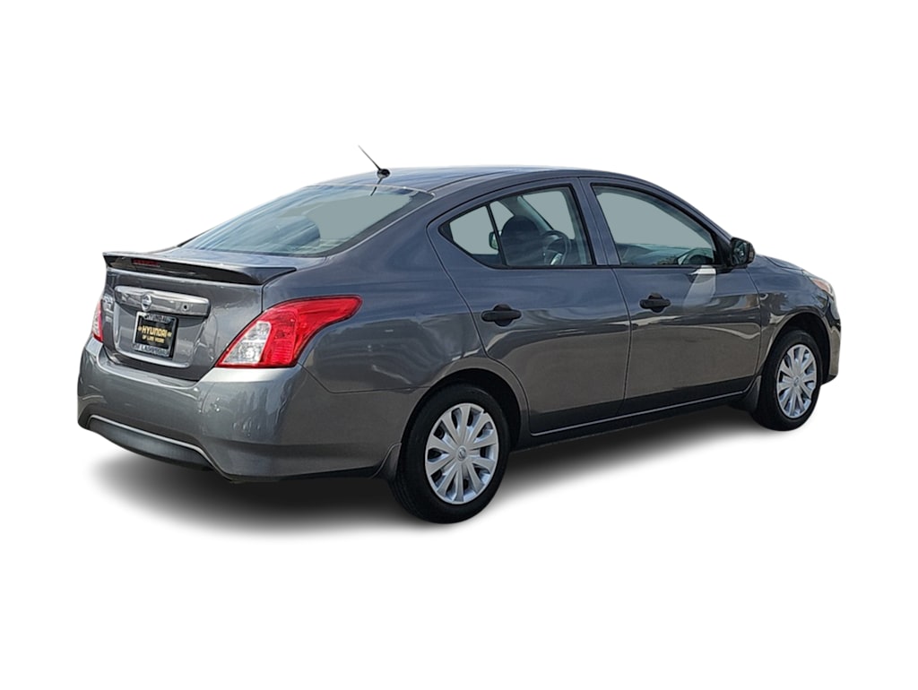 2017 Nissan Versa S Plus 19