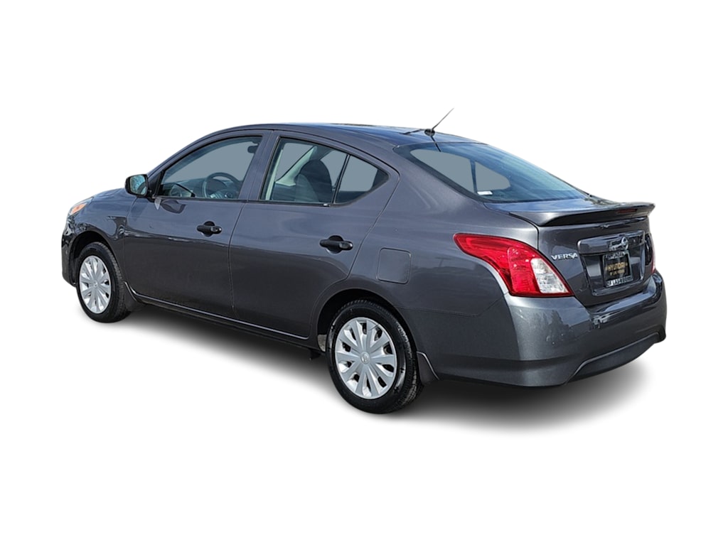 2017 Nissan Versa S Plus 4
