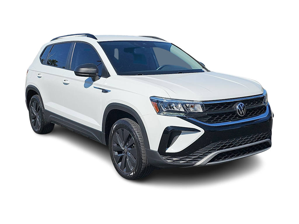 Thumbnail: 2022 Volkswagen Taos - 20